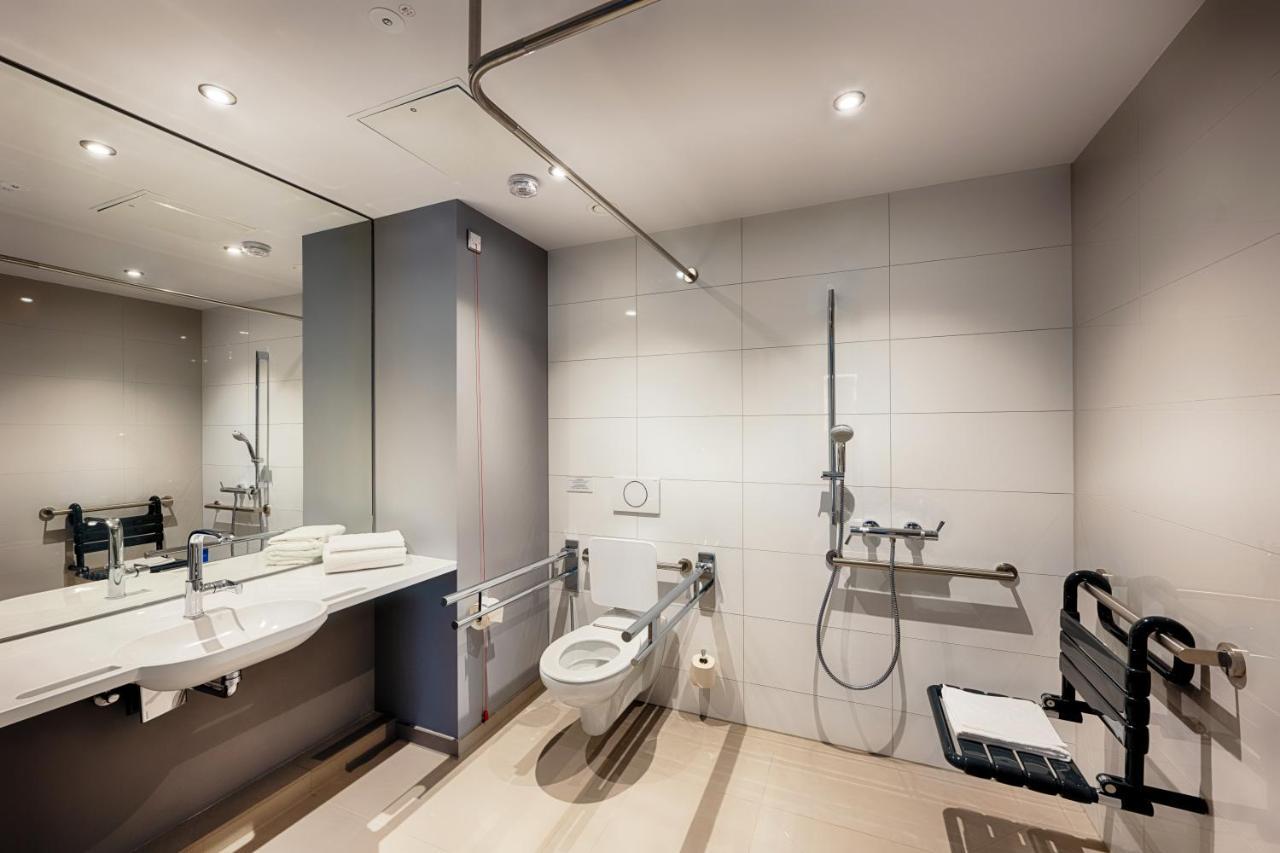 Premier Inn Darmstadt City Centre Eksteriør billede