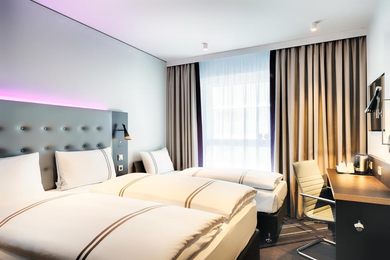 Premier Inn Darmstadt City Centre Eksteriør billede