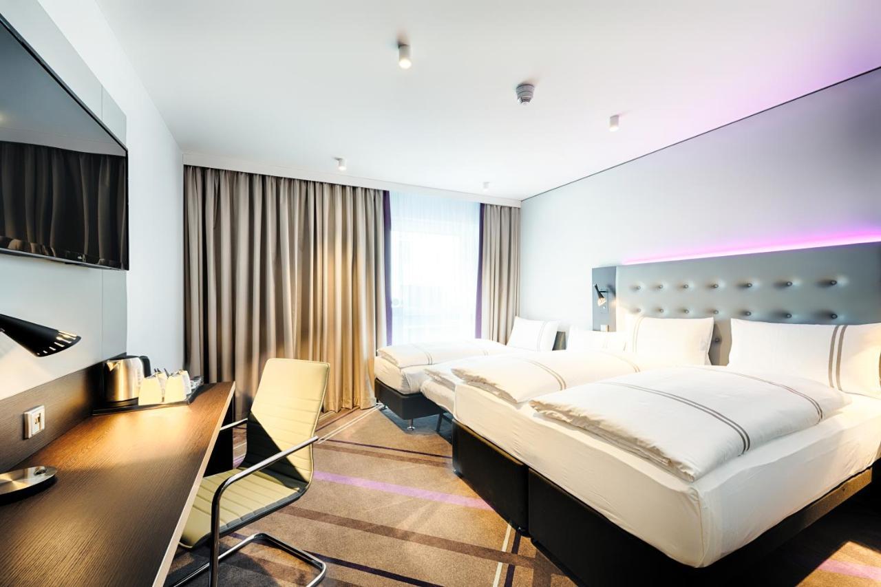 Premier Inn Darmstadt City Centre Eksteriør billede
