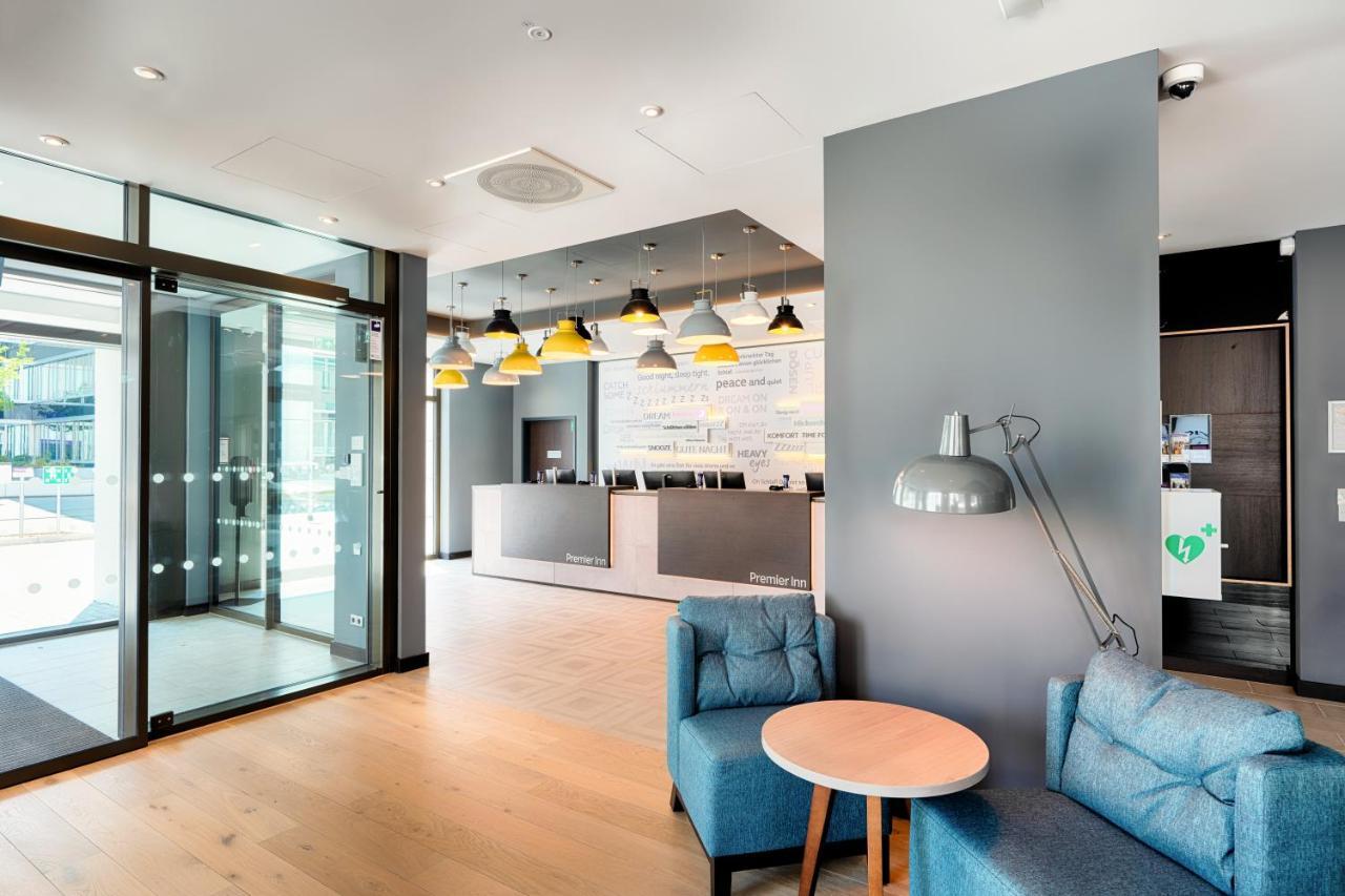 Premier Inn Darmstadt City Centre Eksteriør billede
